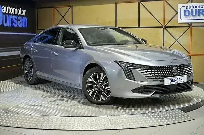 Usado Peugeot 508 Allure 130 CV (95 kW) 2024 Gris Berlina