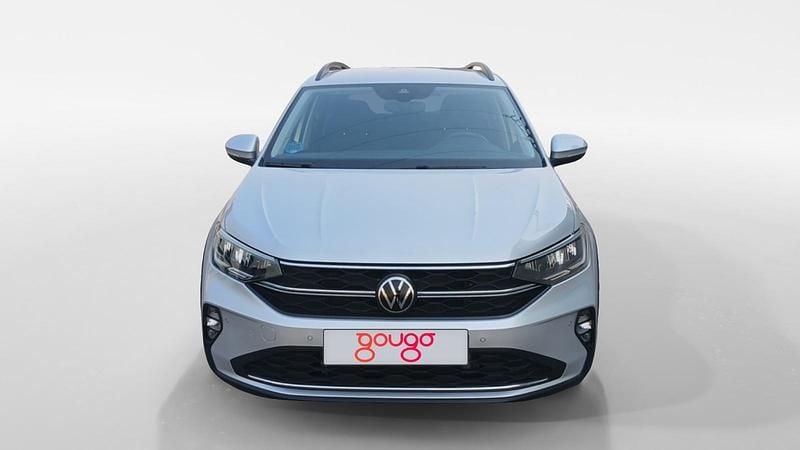 Usado VW Taigo Life 110 CV (80 kW) 2024 Gris / plata SUV