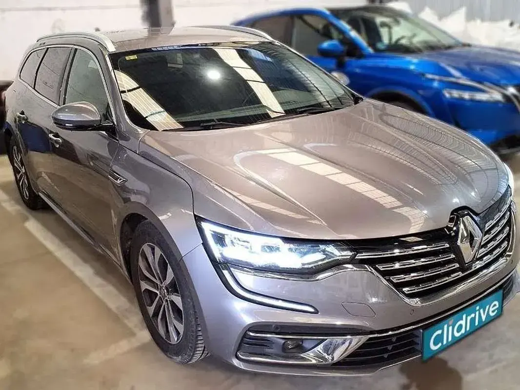Usado Renault Talisman Business 120 CV (88 kW) 2020 Gris Familiar
