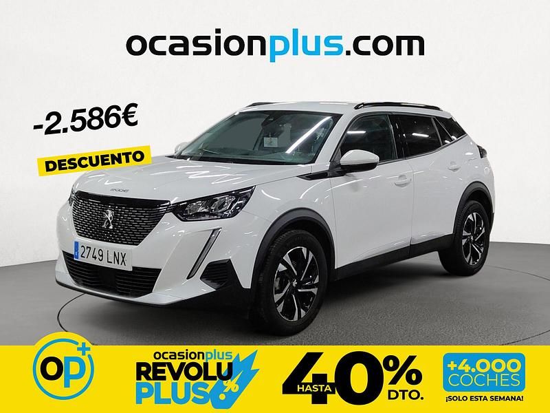 Usado Peugeot 2008 Allure 130 CV (95 kW) 2021 Blanco SUV