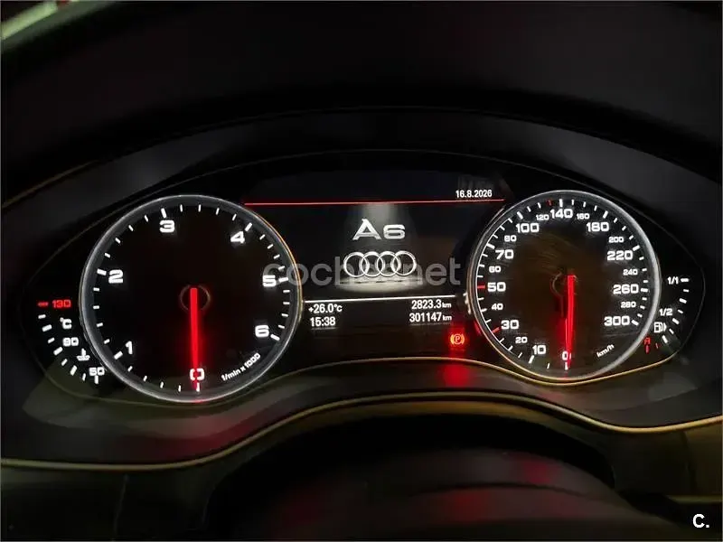 Usado Audi A6 245 CV (180 kW) 2012 Gris / plata Familiar