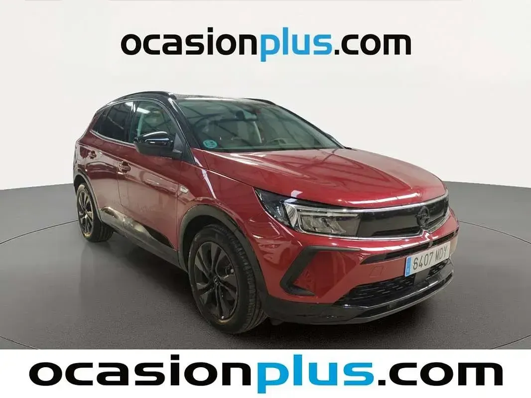 Usado Opel Grandland X GS Line 131 CV (96 kW) 2023 Rojo SUV