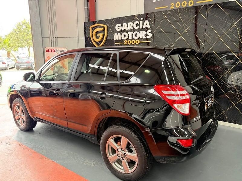 Usado Toyota RAV4 Executive 150 CV (110 kW) 2012 Negro SUV