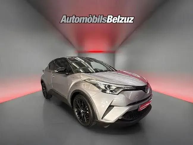 Käytetty Toyota C-HR Active 122 HP (89 kW) 2017 Harmaa Katumaasturi