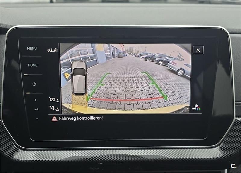 Usado VW T-Cross R-line 150 CV (110 kW) 2024 Amarillo SUV