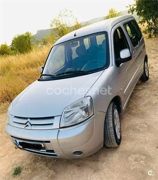 Usado Citroën Berlingo XTR 90 CV (66 kW) 2009 Gris / plata Monovolumen