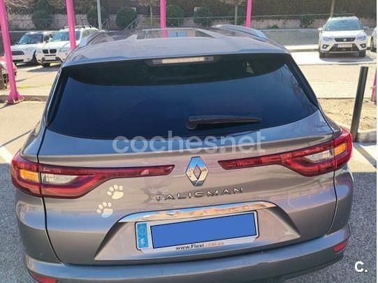 Usado Renault Talisman Intens 130 CV (95 kW) 2017 Gris / plata Familiar