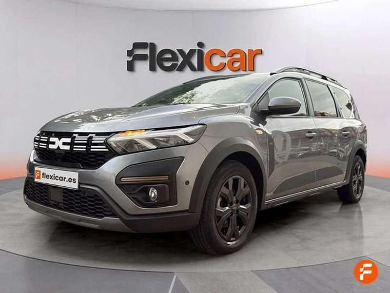Usado Dacia Jogger Extreme 101 CV (74 kW) 2023 Gris Monovolumen