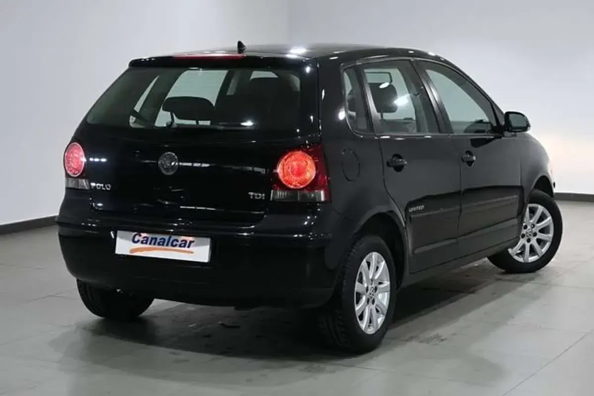 Usado VW Polo United 69 CV (50 kW) 2009 Negro Utilitario
