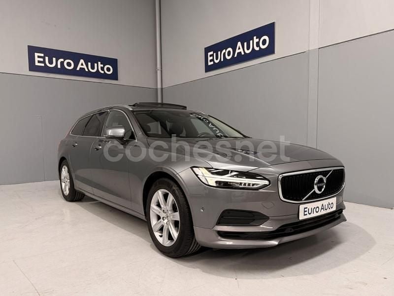 Usado Volvo V90 Momentum 190 CV (139 kW) 2017 Gris / plata Familiar