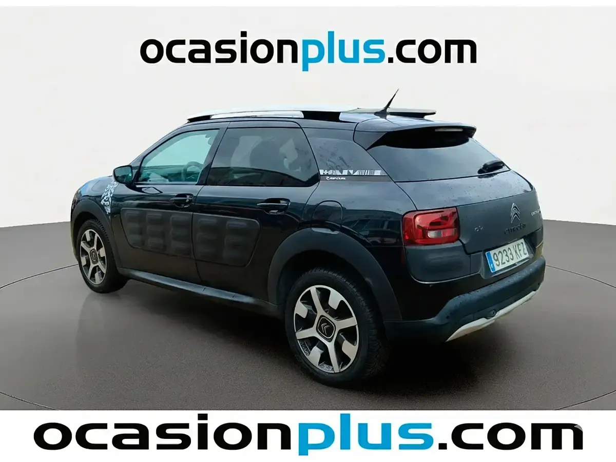 Usado Citroën C4 Rip Curl 110 HP (80 kW) 2017 Preto SUV
