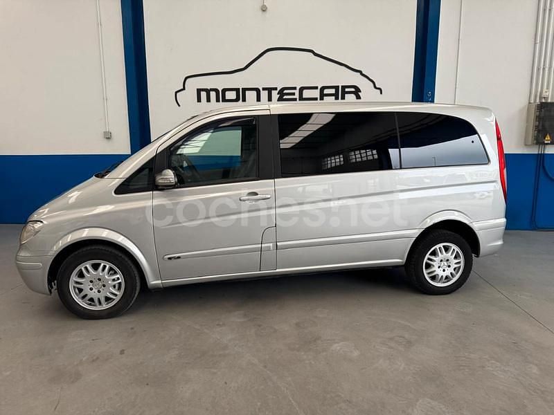 Usado Mercedes Viano 150 CV (110 kW) 2004 Gris / plata Monovolumen