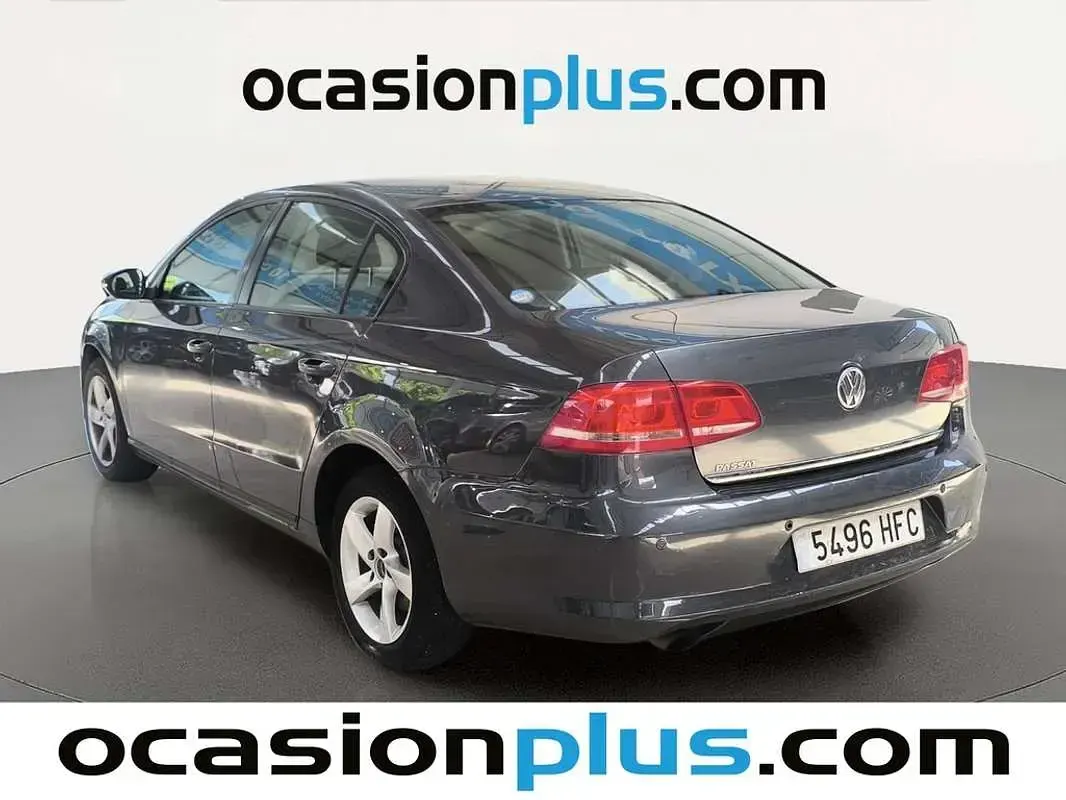 Usado VW Passat Edition 122 CV (89 kW) 2011 Gris Berlina