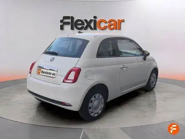 Usado Fiat 500 70 CV (51 kW) 2023 Blanco Utilitario