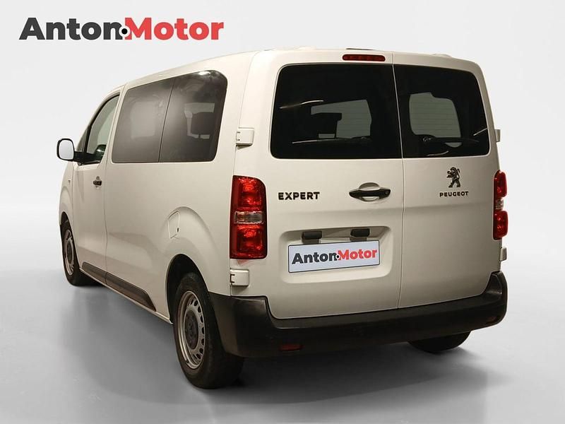 Usado Peugeot Expert S 120 CV (88 kW) 2019 Blanco Van