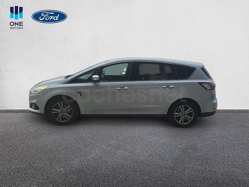 Usado Ford S-MAX Titanium 150 CV (110 kW) 2017 Gris / plata Monovolumen