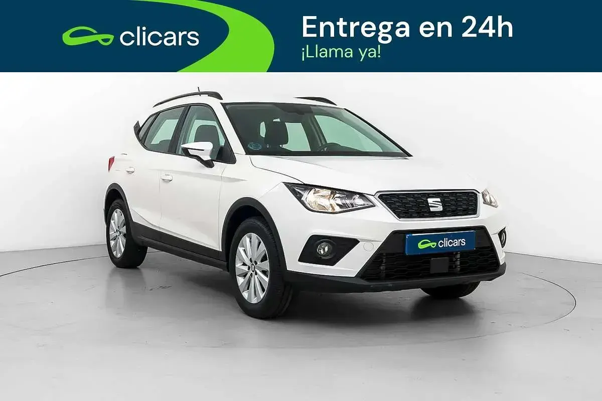 Usado Seat Arona Style 90 CV (66 kW) 2019 Blanco SUV