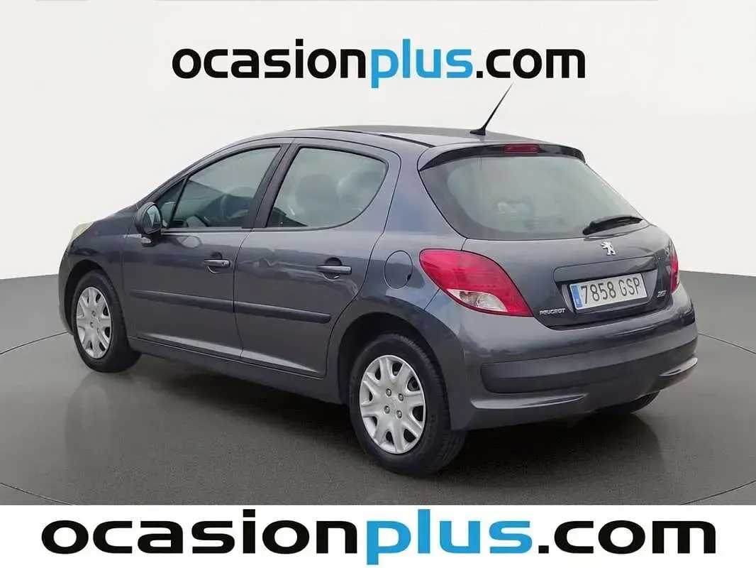 Usado Peugeot 207 90 CV (66 kW) 2009 Gris Utilitario