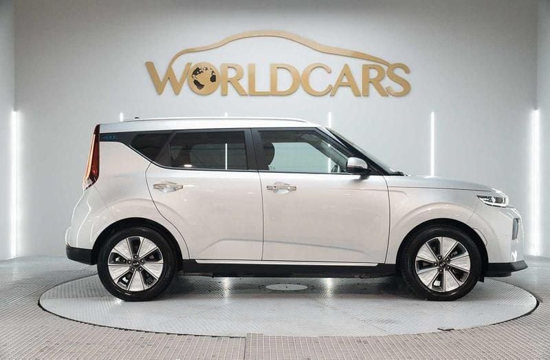 Usado Kia Soul EV 150 kW (204 CV) 2021 Gris SUV