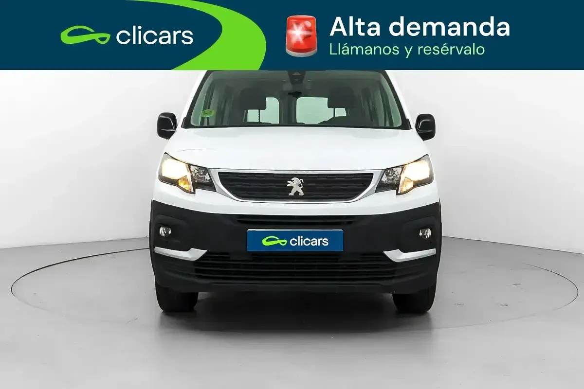 Usado Peugeot Rifter Business-Line 100 CV (73 kW) 2022 Blanco Monovolumen