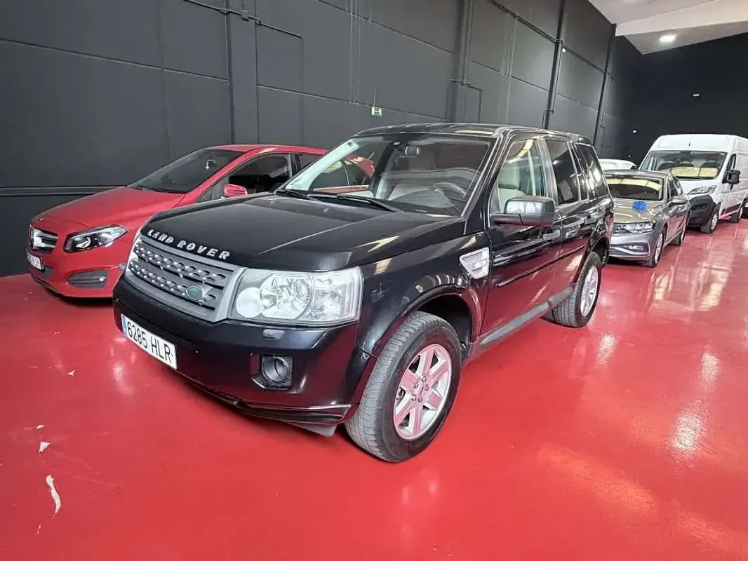 Usado Land Rover Freelander 2 S 150 CV (110 kW) 2012 Negro SUV