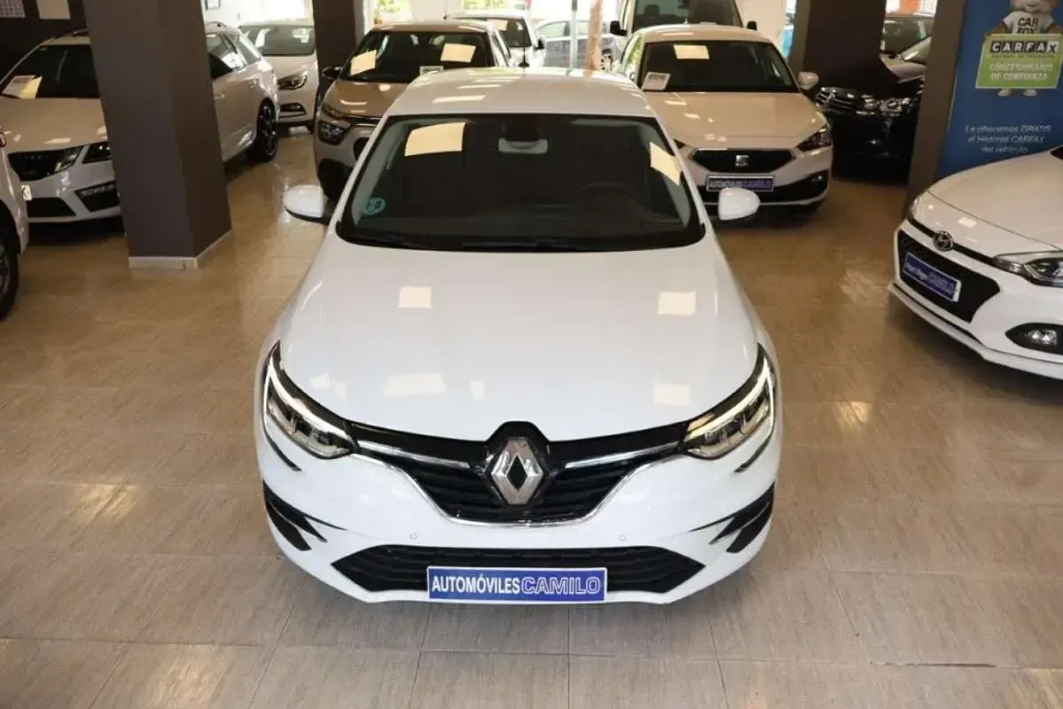 Usado Renault Mégane Business 116 CV (85 kW) 2021 Blanco Utilitario