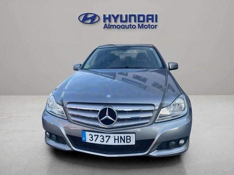 Usado Mercedes C200 136 CV (100 kW) 2012 Beige Berlina