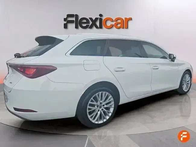 Usado Seat Leon XCELLENCE 204 CV (150 kW) 2021 Blanco