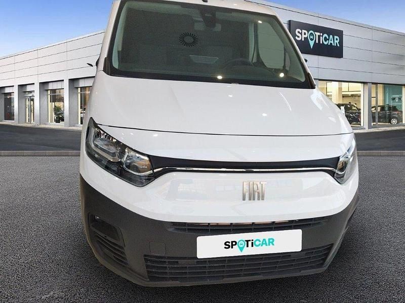 Usado Fiat e-Doblò 100 kW (136 CV) 2023 Blanco Monovolumen