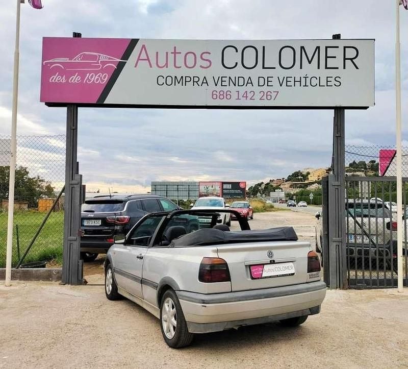 Usado VW Golf Cabriolet Highline 101 CV (74 kW) 1998 Gris Descapotable