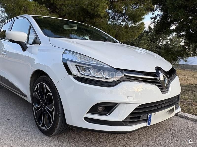 Usado Renault Clio IV Zen 120 CV (88 kW) 2016 Blanco Berlina