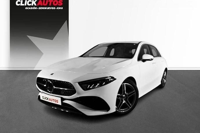 Usado 2024 Mercedes 180 AMG line Berlina | 25.600 € - Imagen 1/4