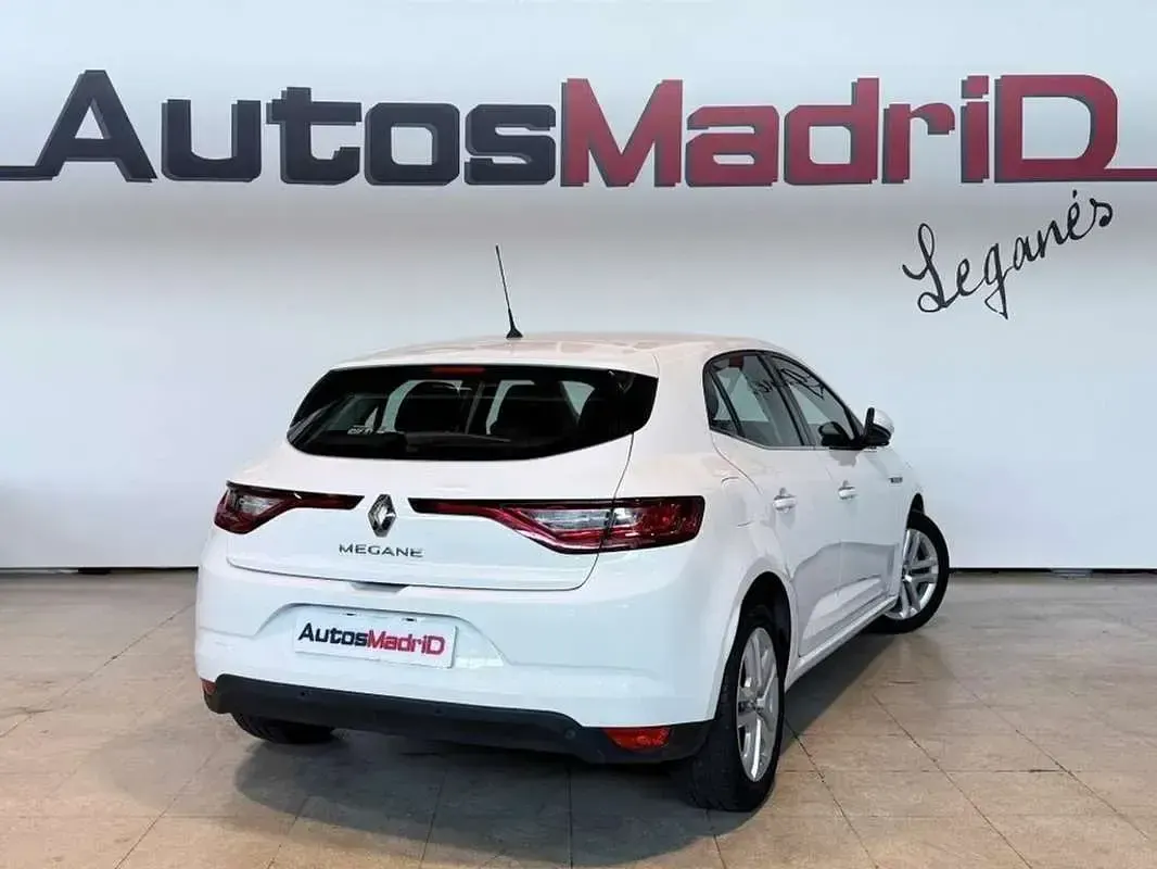 Usado Renault Mégane Business 95 CV (69 kW) 2018 Blanco Utilitario
