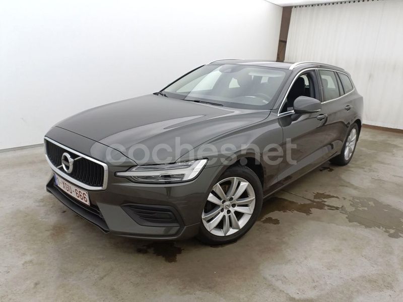 Gris / plata Usado 2020 Volvo V60 Momentum Familiar | 22.990 € (Precio justo) - Imagen 1/4