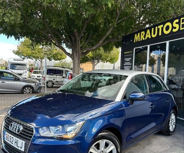 Negro Usado 2012 Audi A1 Sportback Ambition Utilitario | 8990 € (Buen precio) - Imagen 1/4