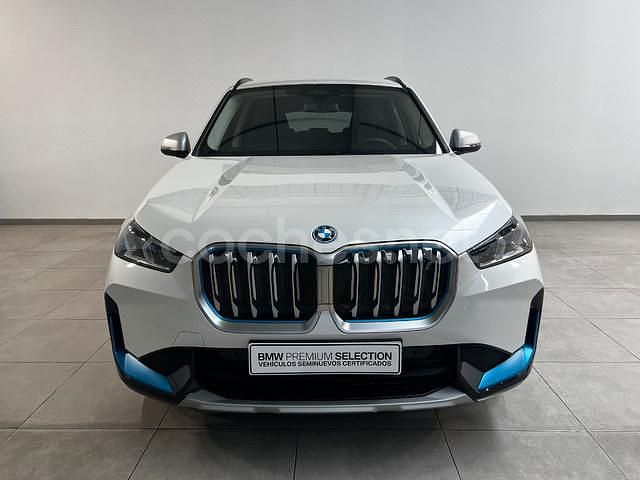 Usado BMW iX1 Comfort Edition 230 kW (313 CV) 2024 Blanco SUV