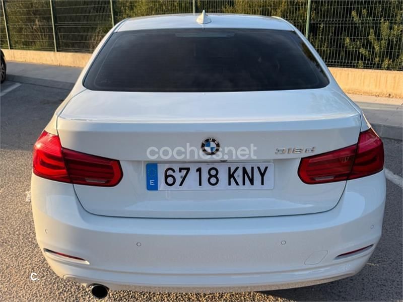 Usado BMW 318 150 CV (110 kW) 2018 Blanco Berlina