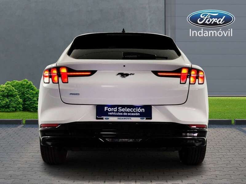 Usado Ford Mustang Mach-E 258 kW (351 CV) 2021 Blanco SUV