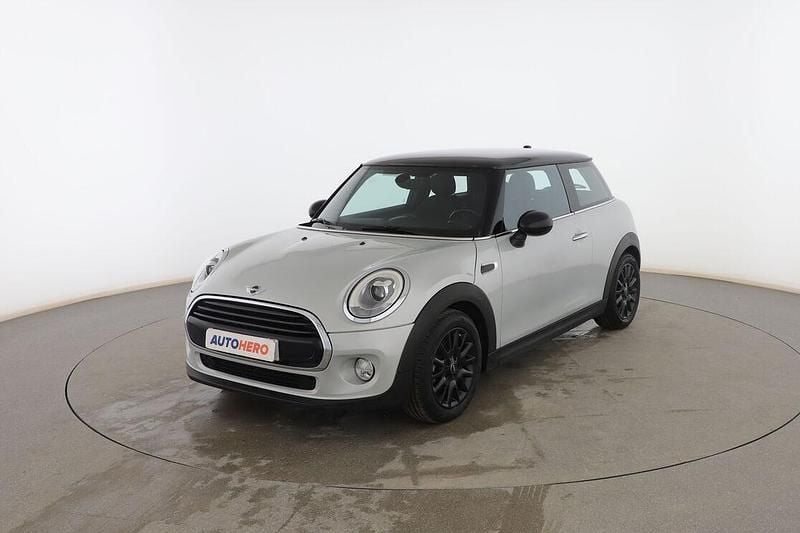 Usado Mini Cooper D 115 CV (84 kW) 2017 Gris Utilitario