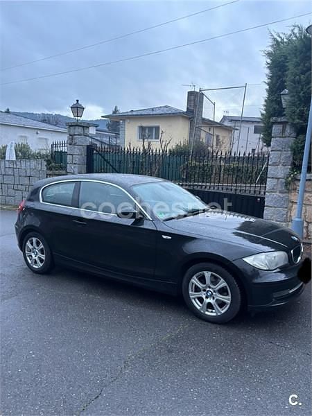 Usado BMW 118 143 CV (105 kW) 2008 Negro Utilitario