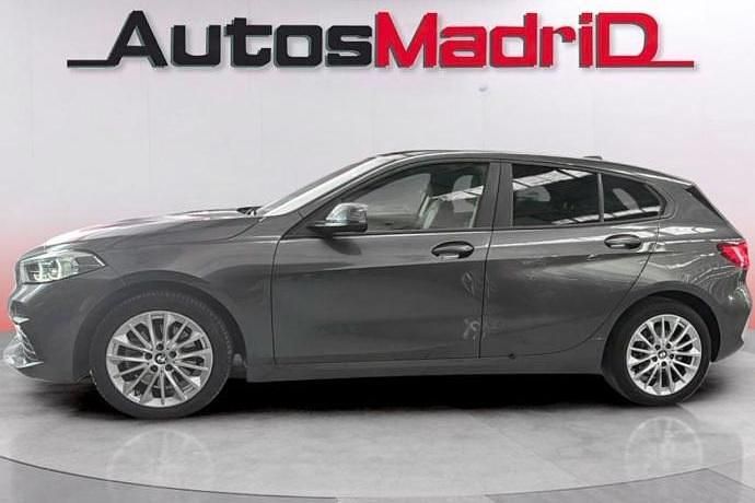 Usado BMW 118 Comfort Edition 150 CV (110 kW) 2020 Gris Utilitario