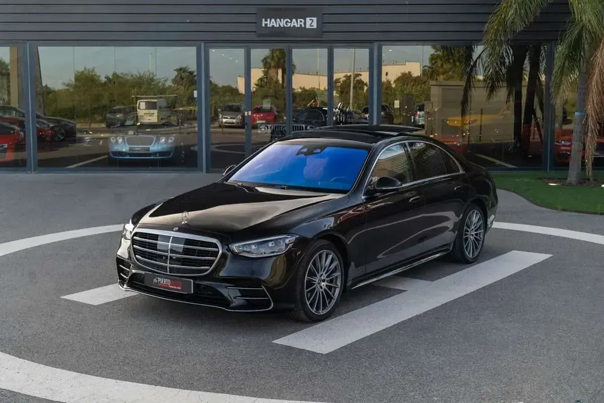 Usado Mercedes S500 435 CV (319 kW) 2025 Negro Berlina