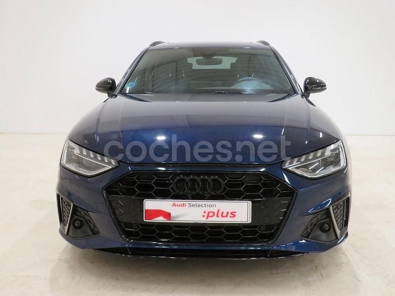 Usado Audi A4 163 HP (119 kW) 2024 Azul Carrinha