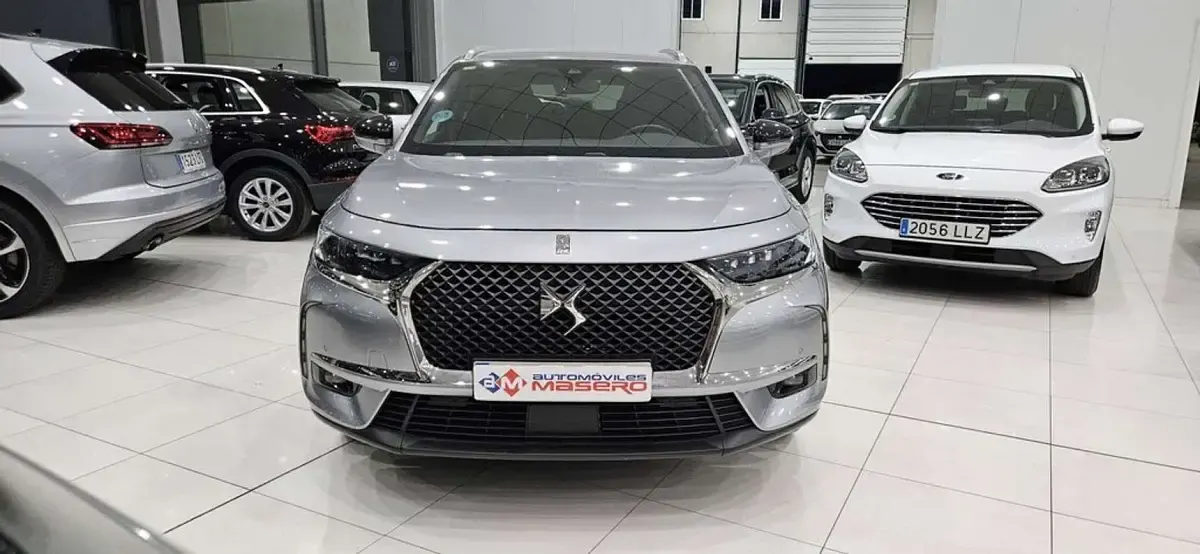 Usado DS Automobiles DS7 Crossback So Chic 129 CV (94 kW) 2020 Gris SUV
