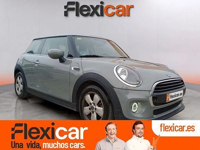 Usado Mini ONE 102 CV (75 kW) 2020 Gris Utilitario