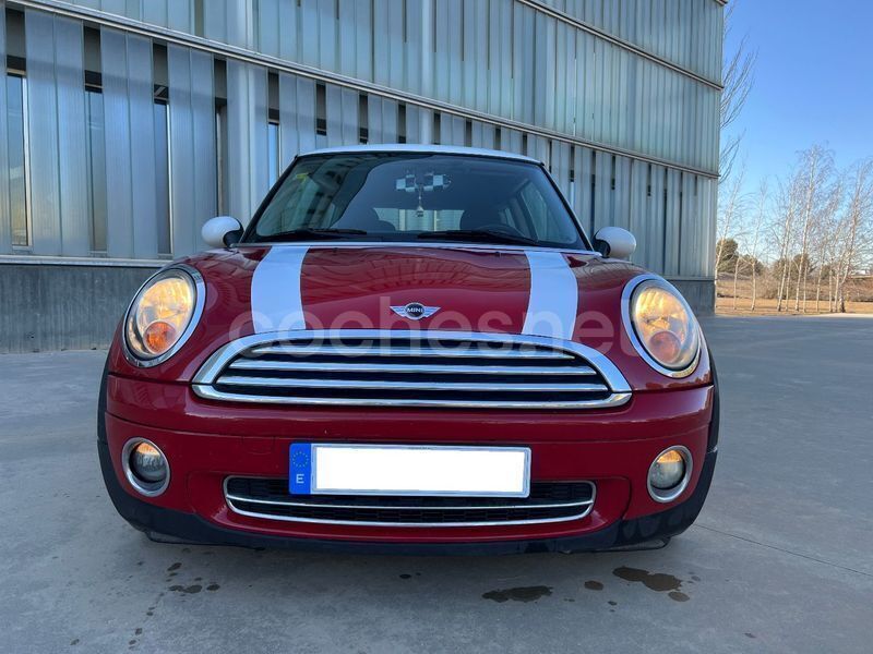 Usado Mini ONE 95 CV (69 kW) 2007 Rojo Utilitario
