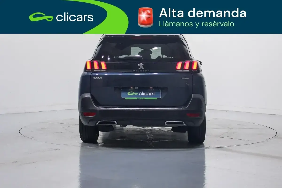 Usado Peugeot 5008 GT-line 130 CV (95 kW) 2018 Azul SUV