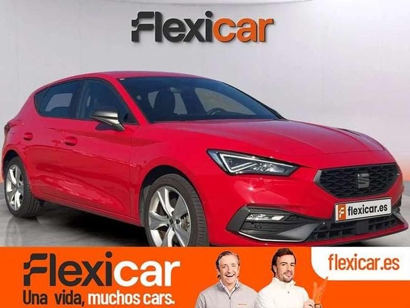 Rojo Usado 2023 Seat Leon FR Utilitario | 23.790 € (Precio justo) - Imagen 1/4
