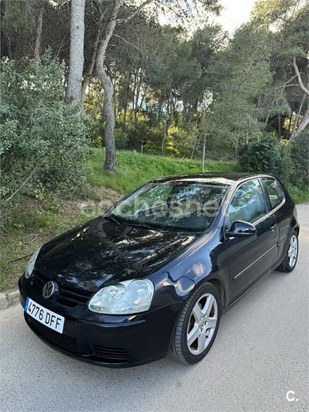 Usado VW Golf IV Sportline 105 CV (77 kW) 2005 Negro Berlina