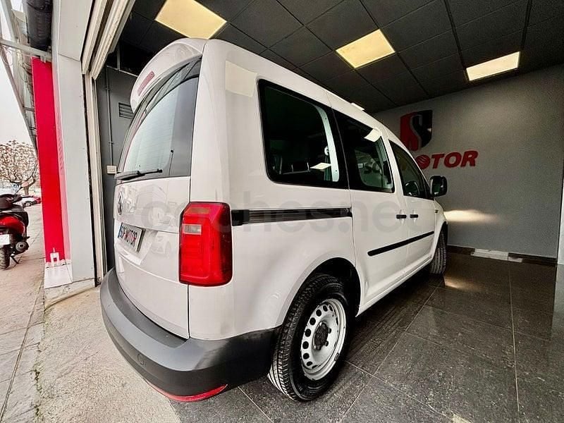 Occasion VW Caddy Beach 102 PK (75 kW) 2020 Wit MPV